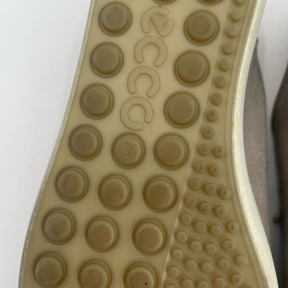 ECCO Soft 7 Shoes SZ 41 (US 10-10.5) Sneakers Taupe Gray Leather Lace Up Comfort - Picture 11 of 12